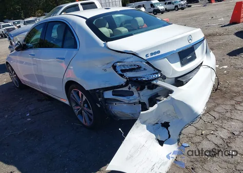 2019 Mercedes-Benz C 300 z USA, uszkodzony, nr VIN WDDWF8DB0KR484663